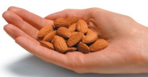 10 Adet Badem Kaç Kalori?dir?