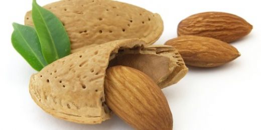 Badem Yağı Zararları Nelerdir?