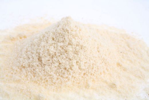 Toz Badem Nedir ve Nasıl Kullanılır?